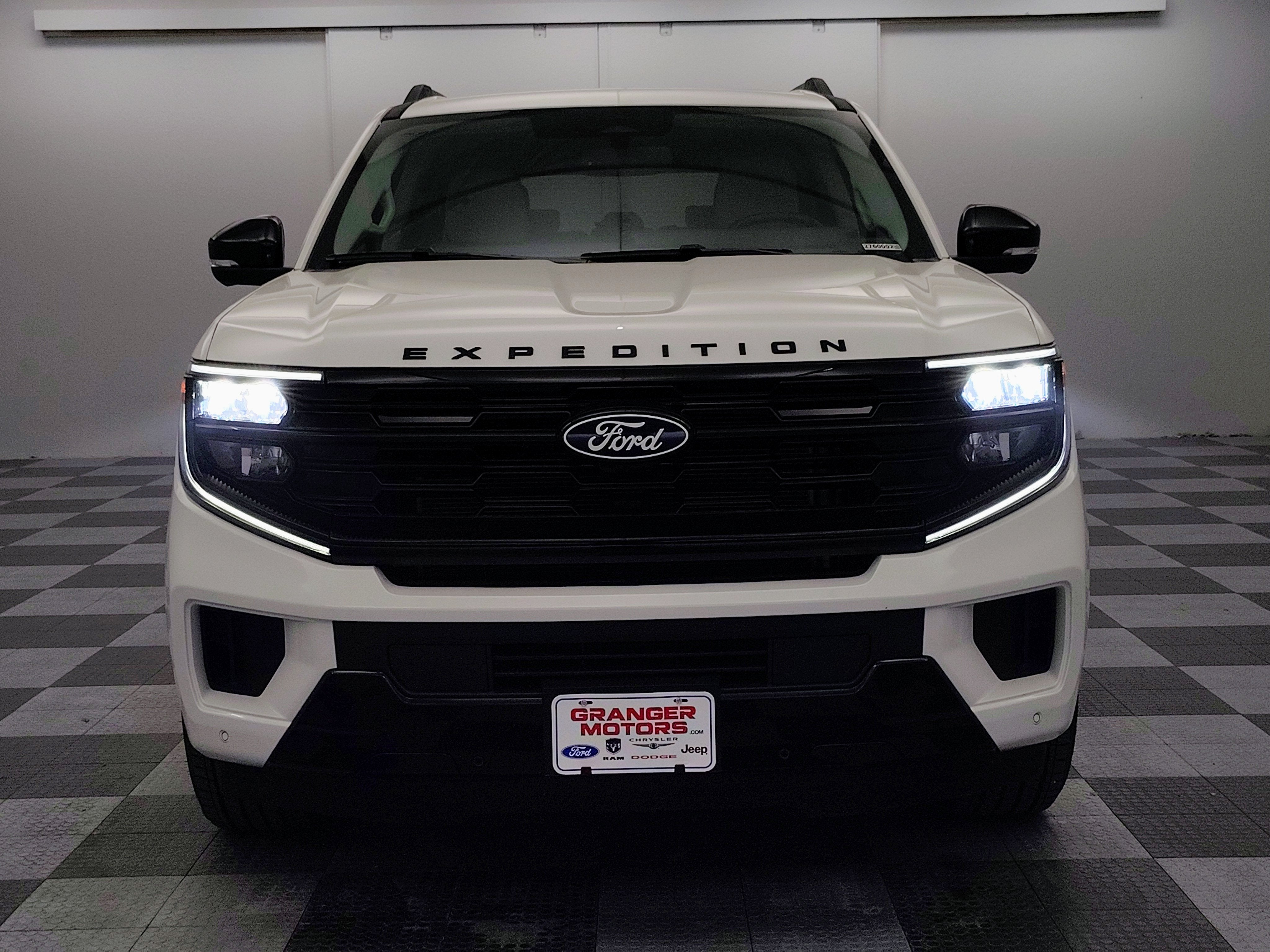2027 Ford Expedition Platinum