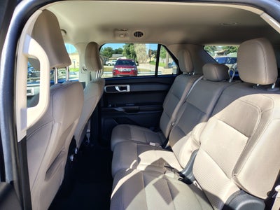 2021 Ford Explorer Base