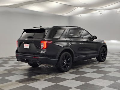 2024 Ford Explorer ST-Line