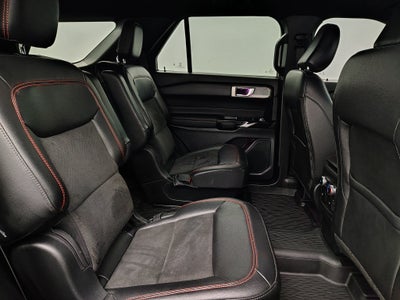 2024 Ford Explorer ST-Line