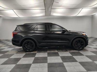 2024 Ford Explorer ST-Line