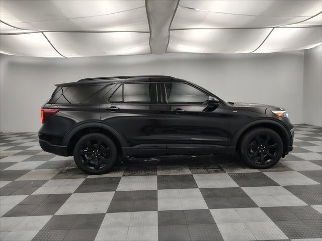 2024 Ford Explorer ST-Line
