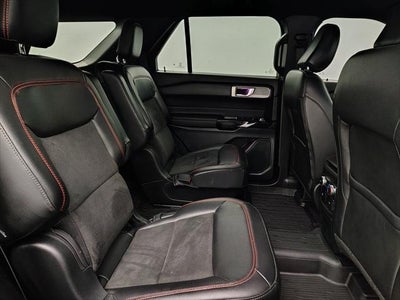 2024 Ford Explorer ST-Line