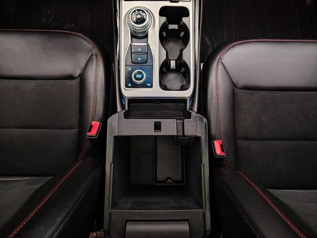 2024 Ford Explorer ST-Line