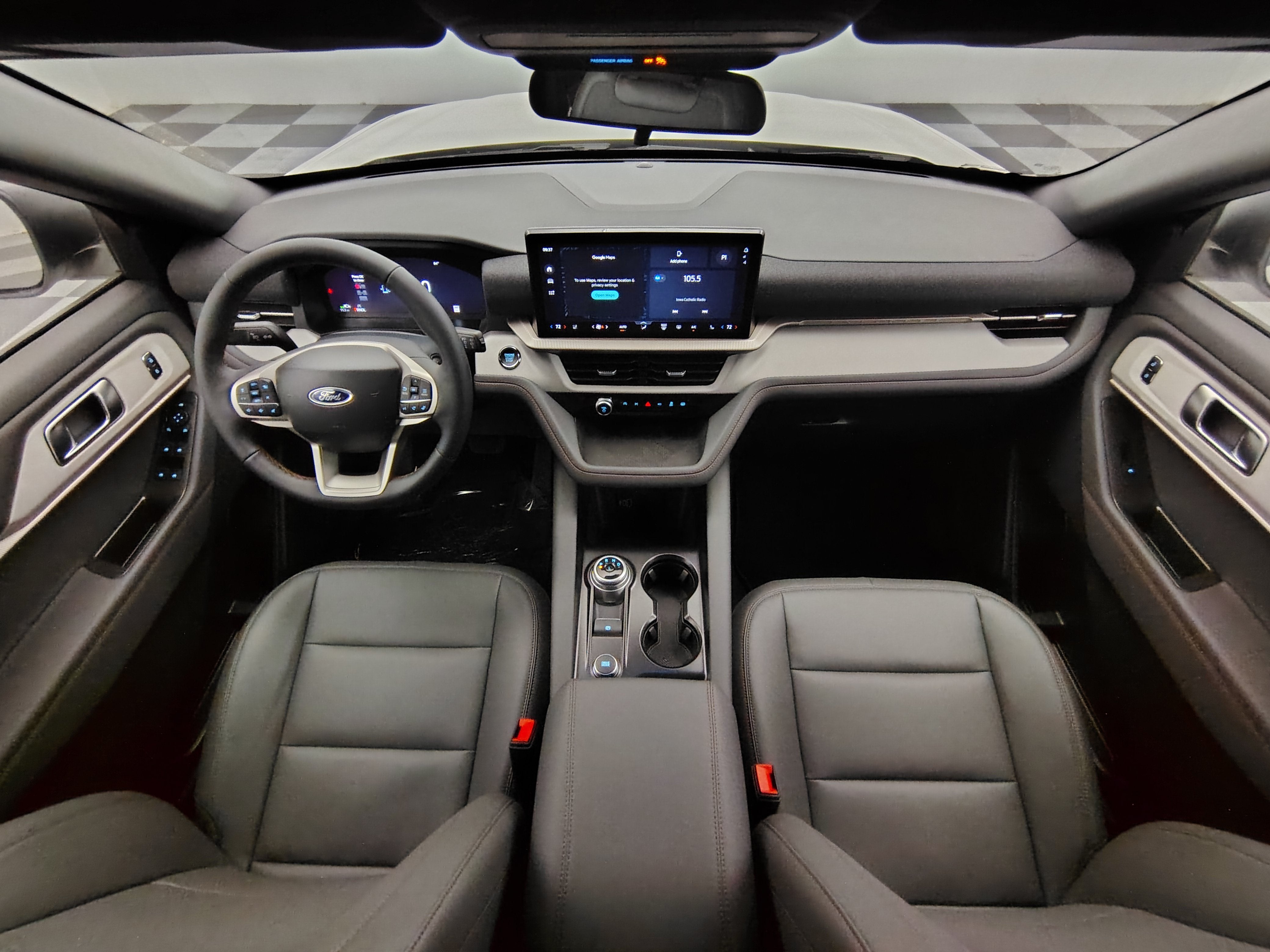 2027 Ford Explorer Active w/200A Pkg