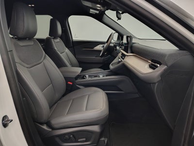 2027 Ford Explorer Active w/200A Pkg