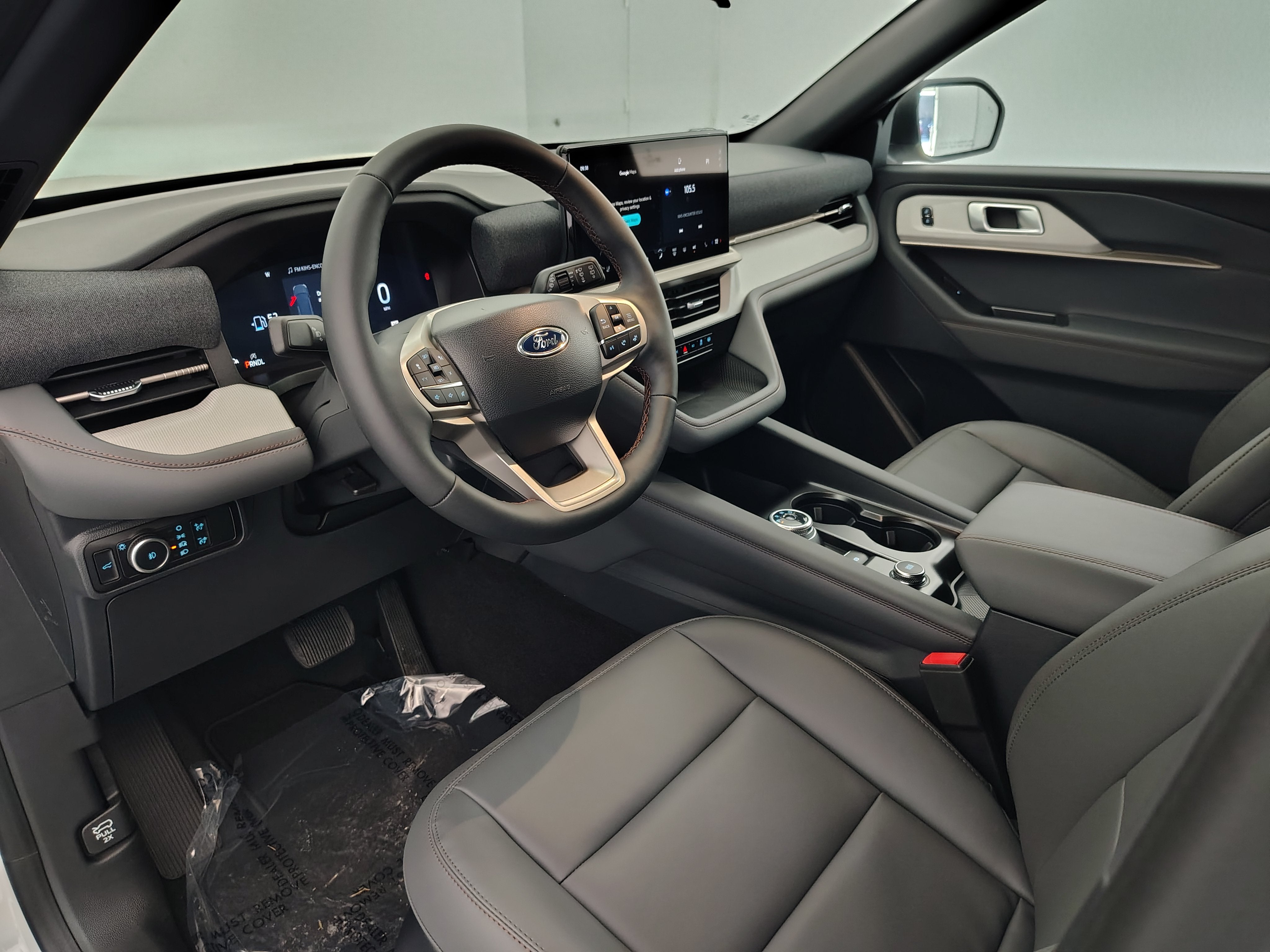 2027 Ford Explorer Active w/200A Pkg