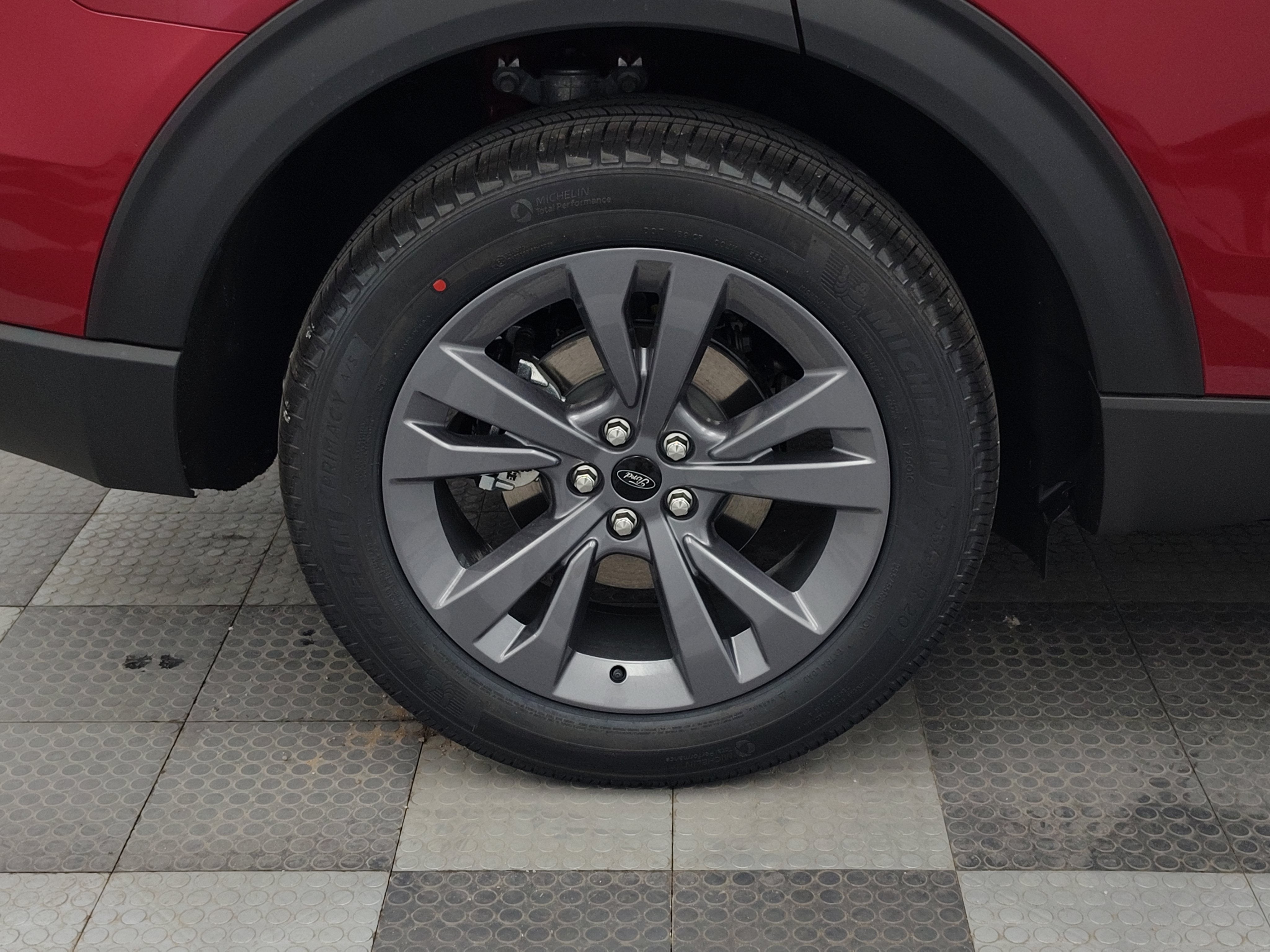 2027 Ford Explorer Active w/200A Pkg