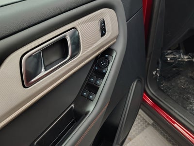 2027 Ford Explorer Active w/200A Pkg