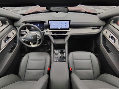 2027 Ford Explorer Active w/200A Pkg