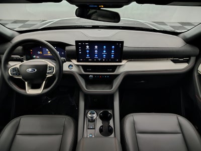 2027 Ford Explorer Active w/200A Pkg