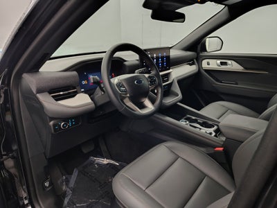 2027 Ford Explorer Active w/200A Pkg