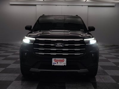 2027 Ford Explorer Active w/200A Pkg