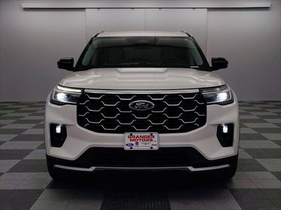 2025 Ford Explorer Platinum