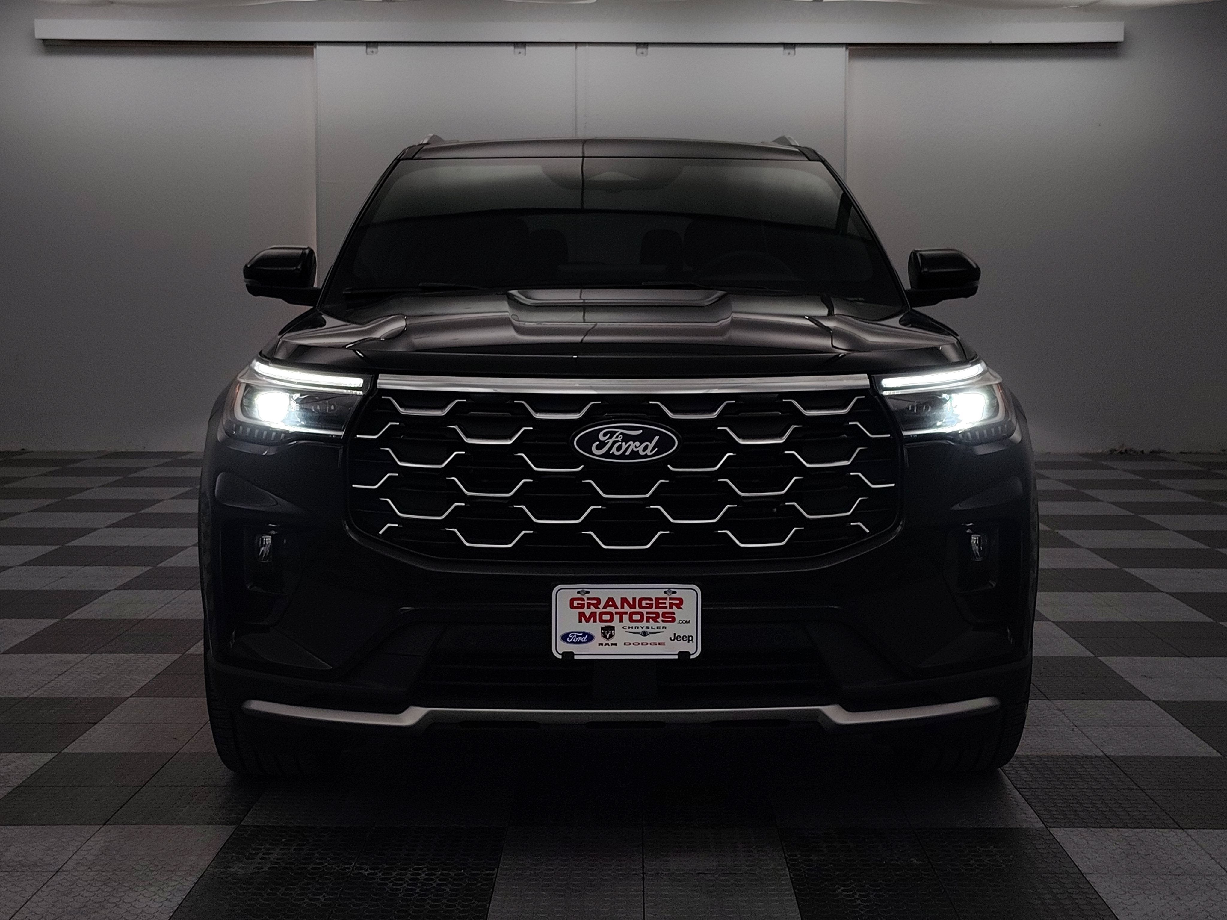 2027 Ford Explorer Platinum