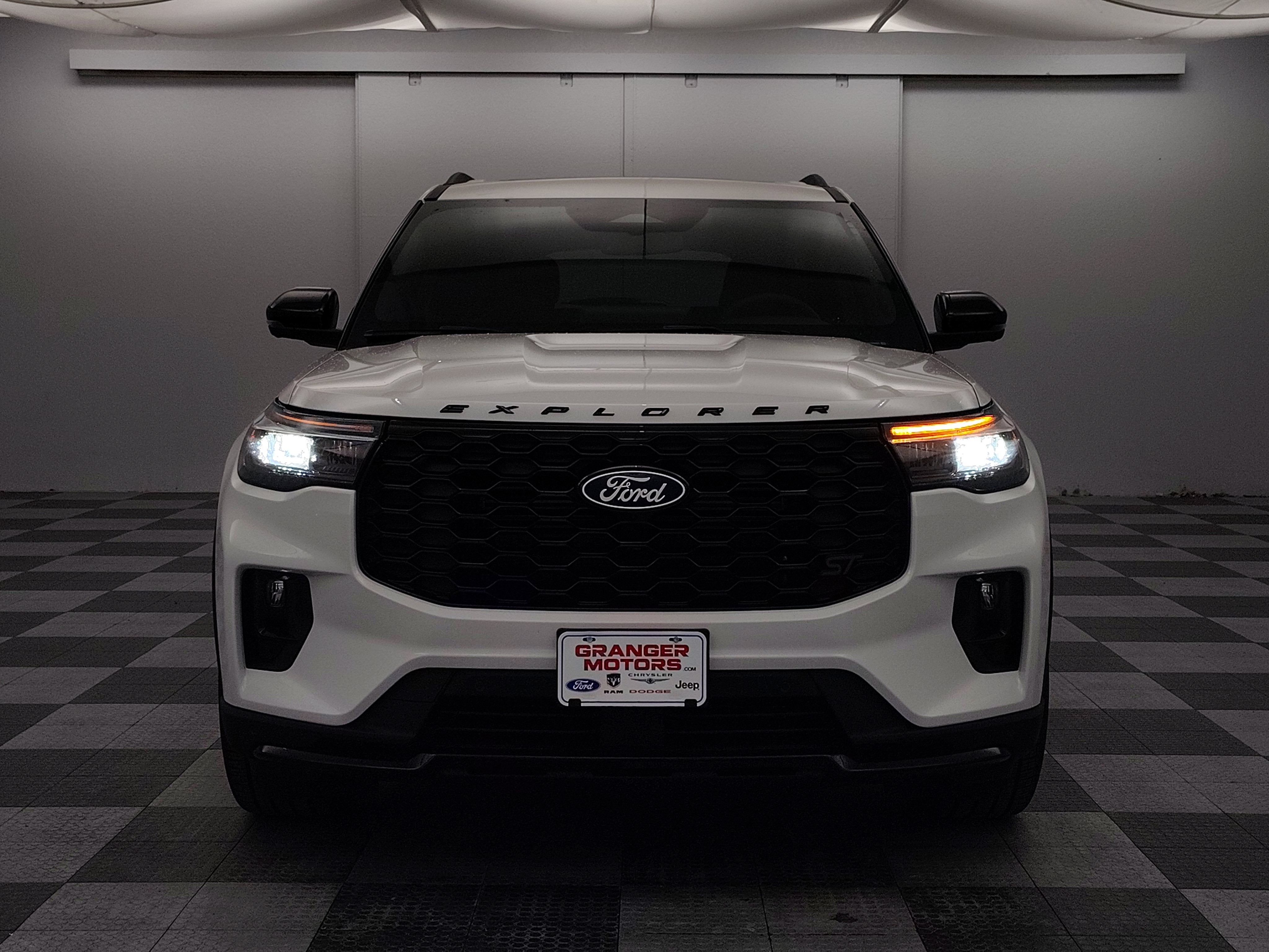 2027 Ford Explorer ST