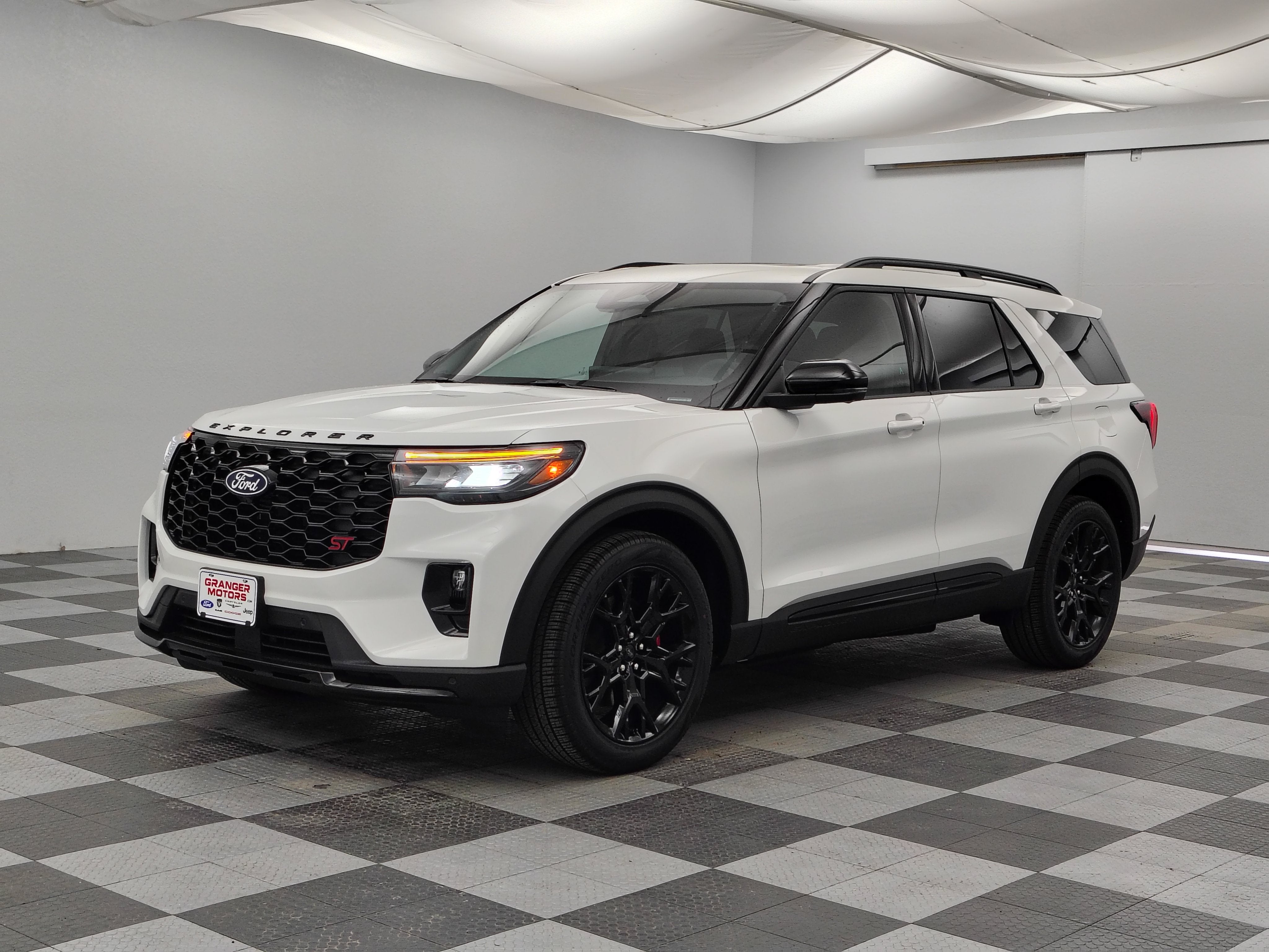 2027 Ford Explorer ST