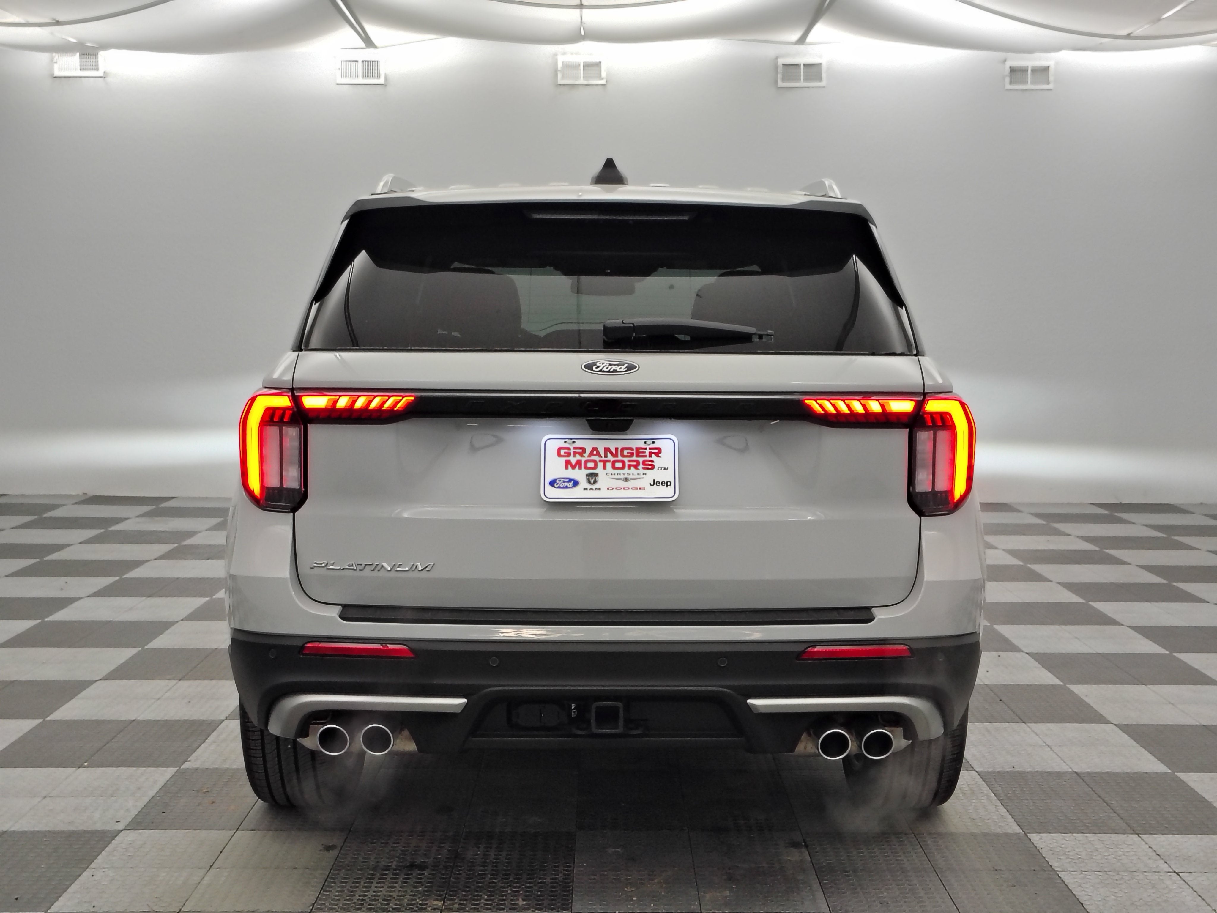 2027 Ford Explorer Platinum