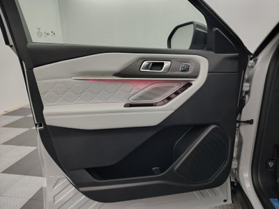 2027 Ford Explorer Platinum
