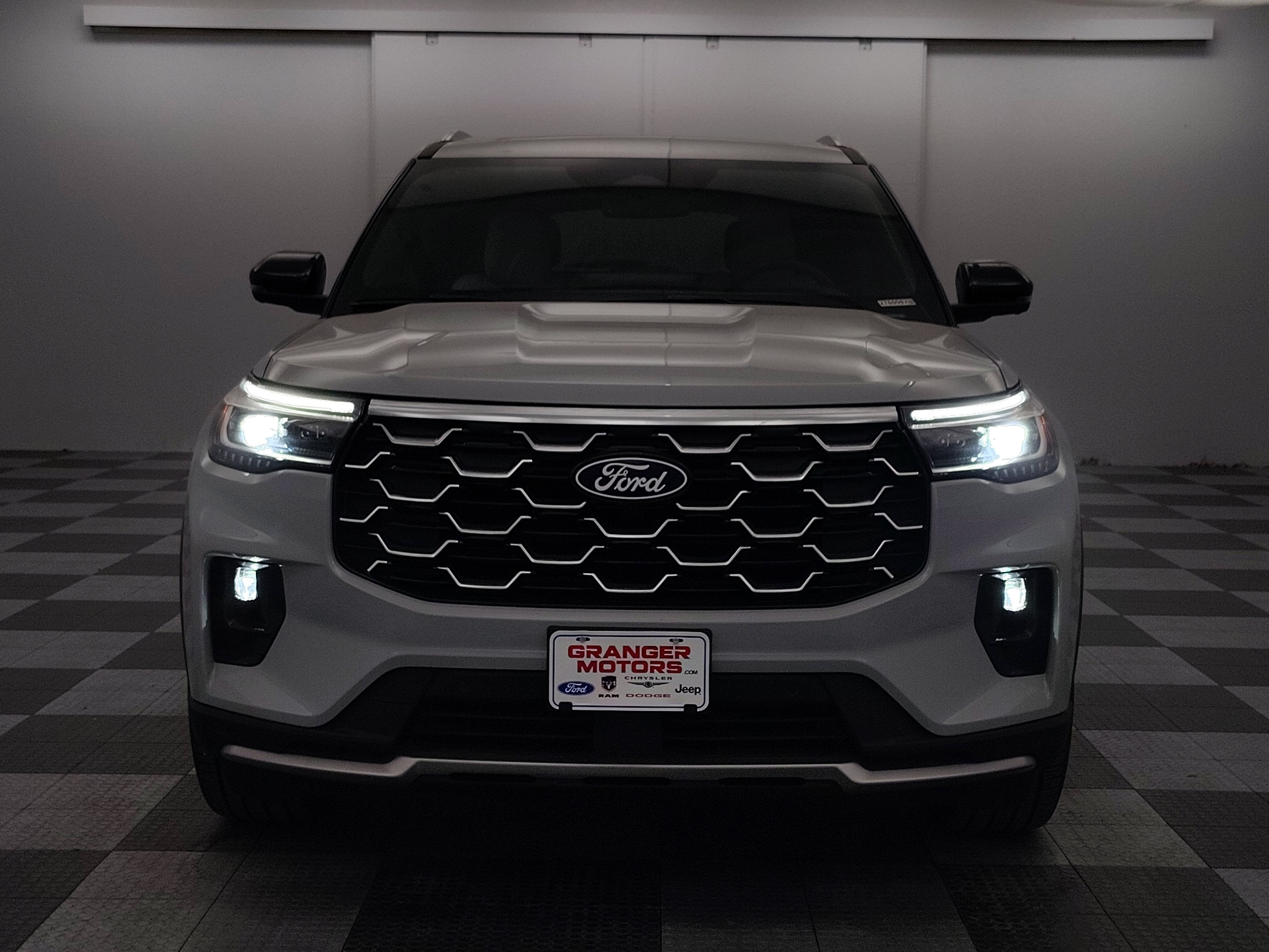 2027 Ford Explorer Platinum