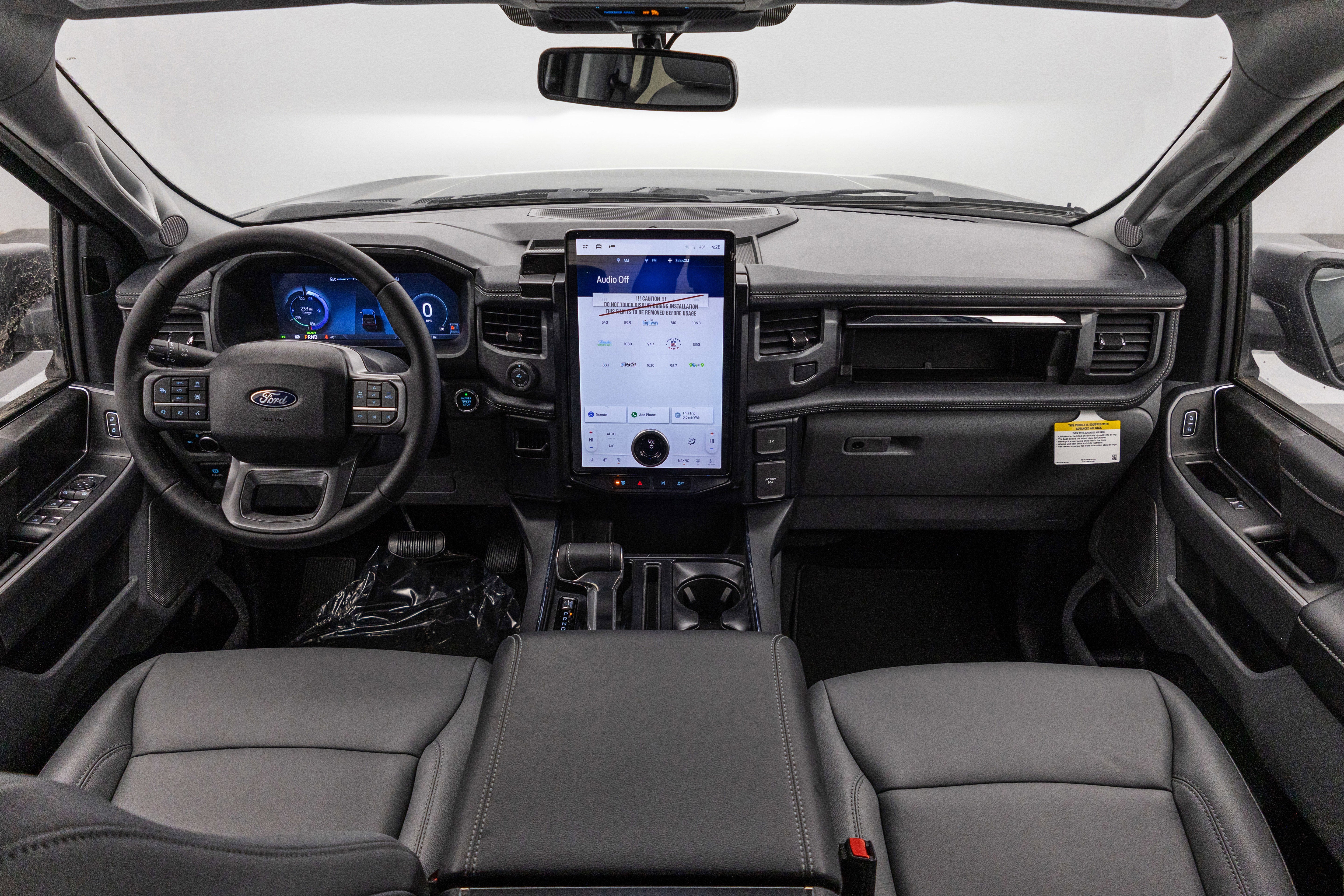 2025 Ford F-150 Lightning Flash