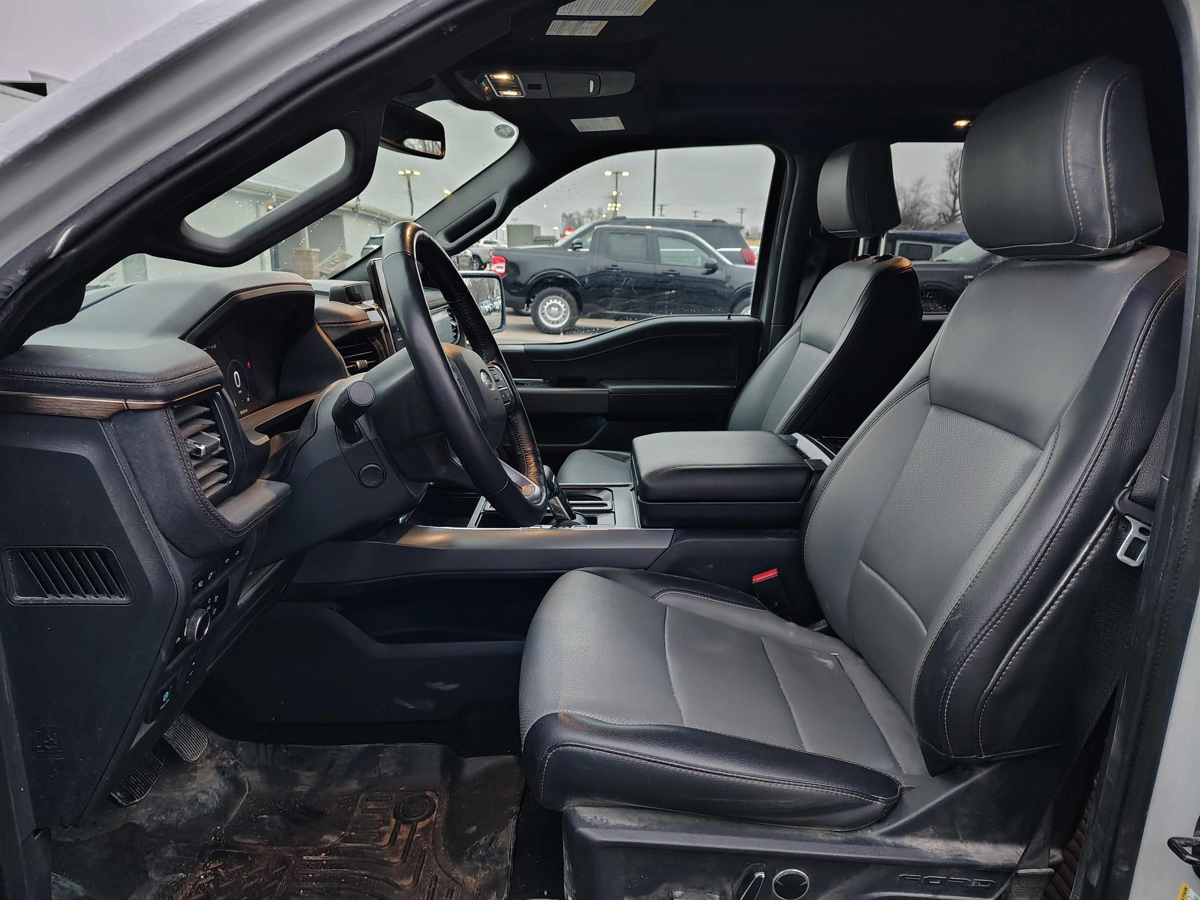 2024 Ford F-150 Lightning Lariat