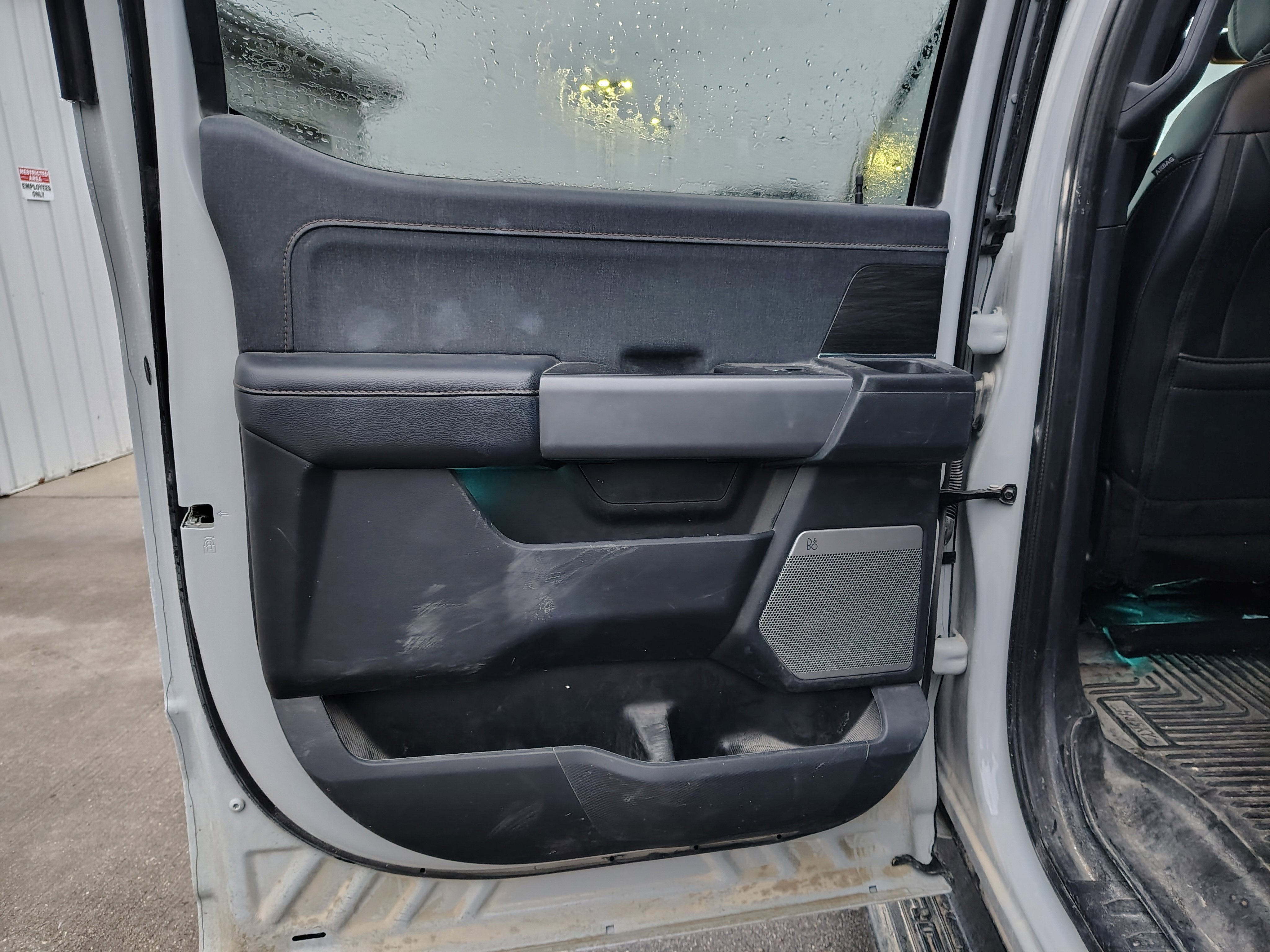 2024 Ford F-150 Lightning Lariat