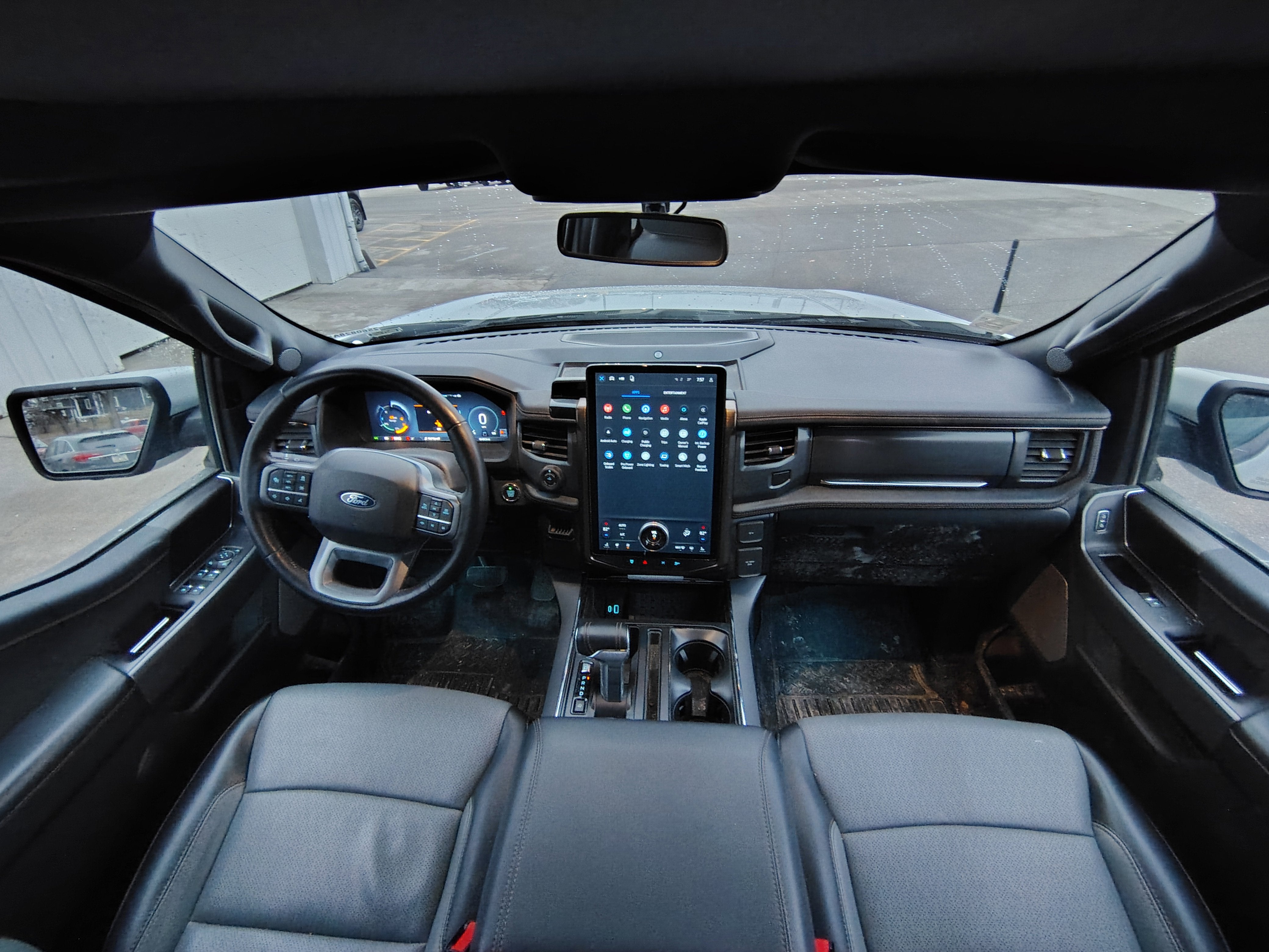 2024 Ford F-150 Lightning Lariat