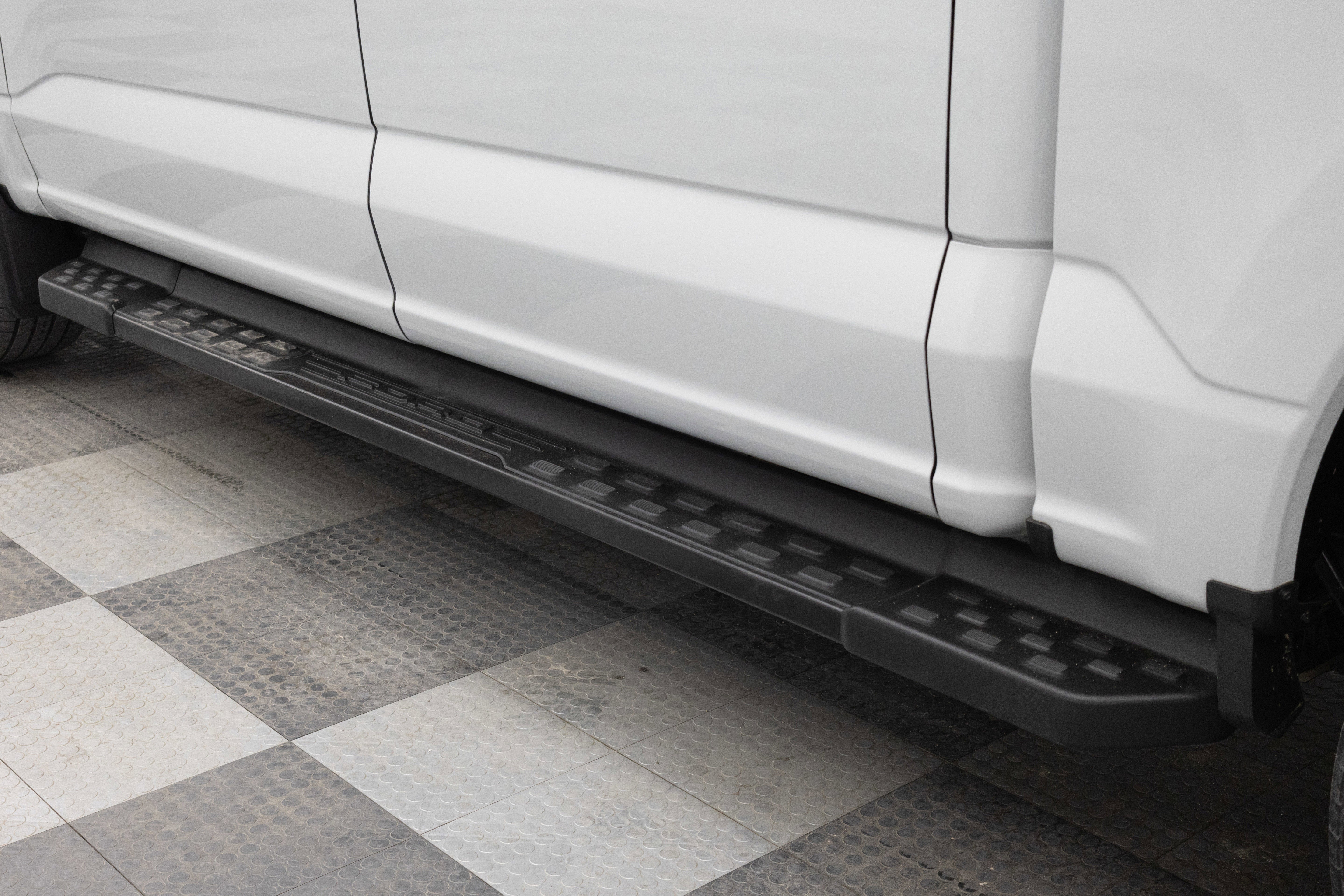 2024 Ford F-150 Lightning Lariat