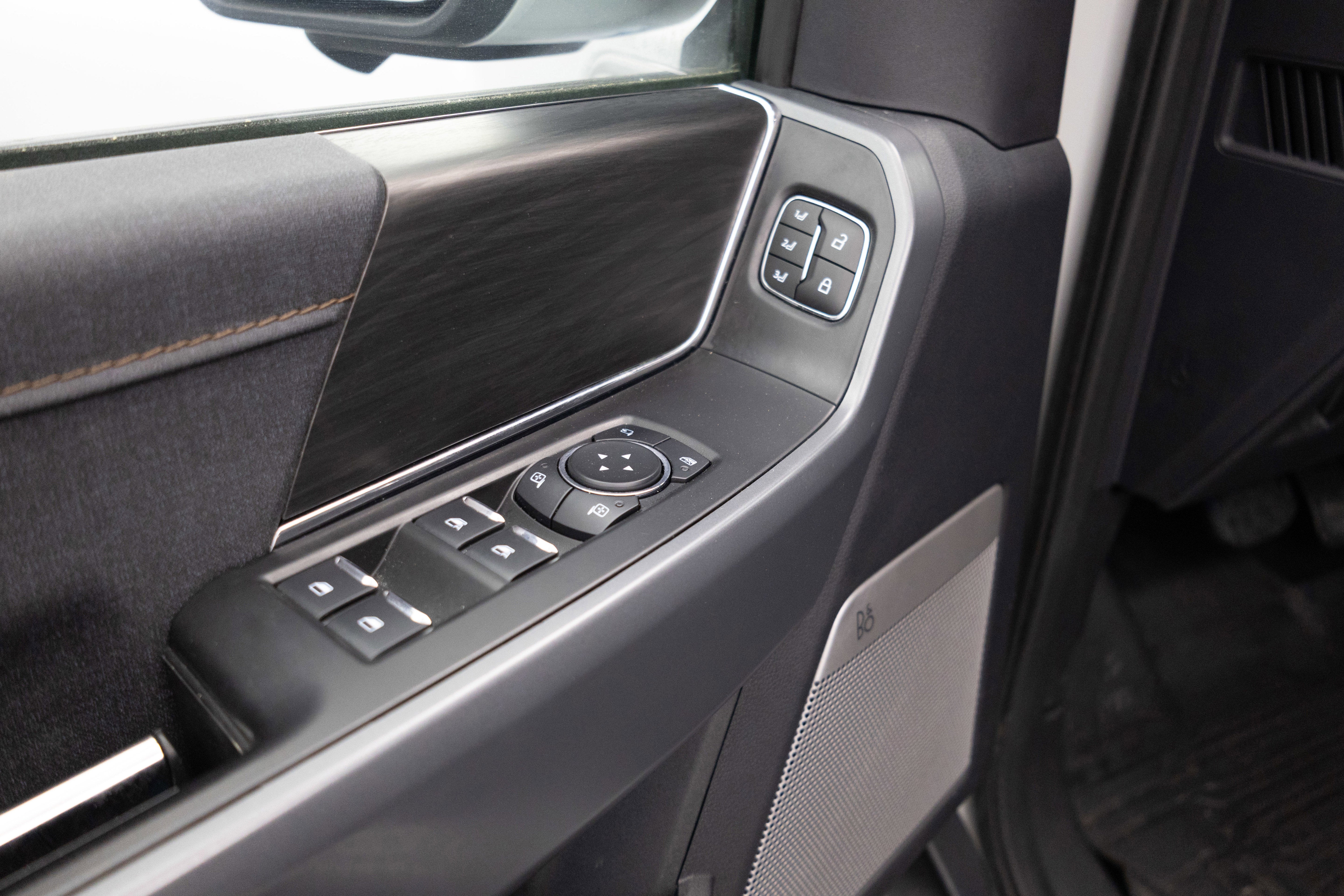 2024 Ford F-150 Lightning Lariat