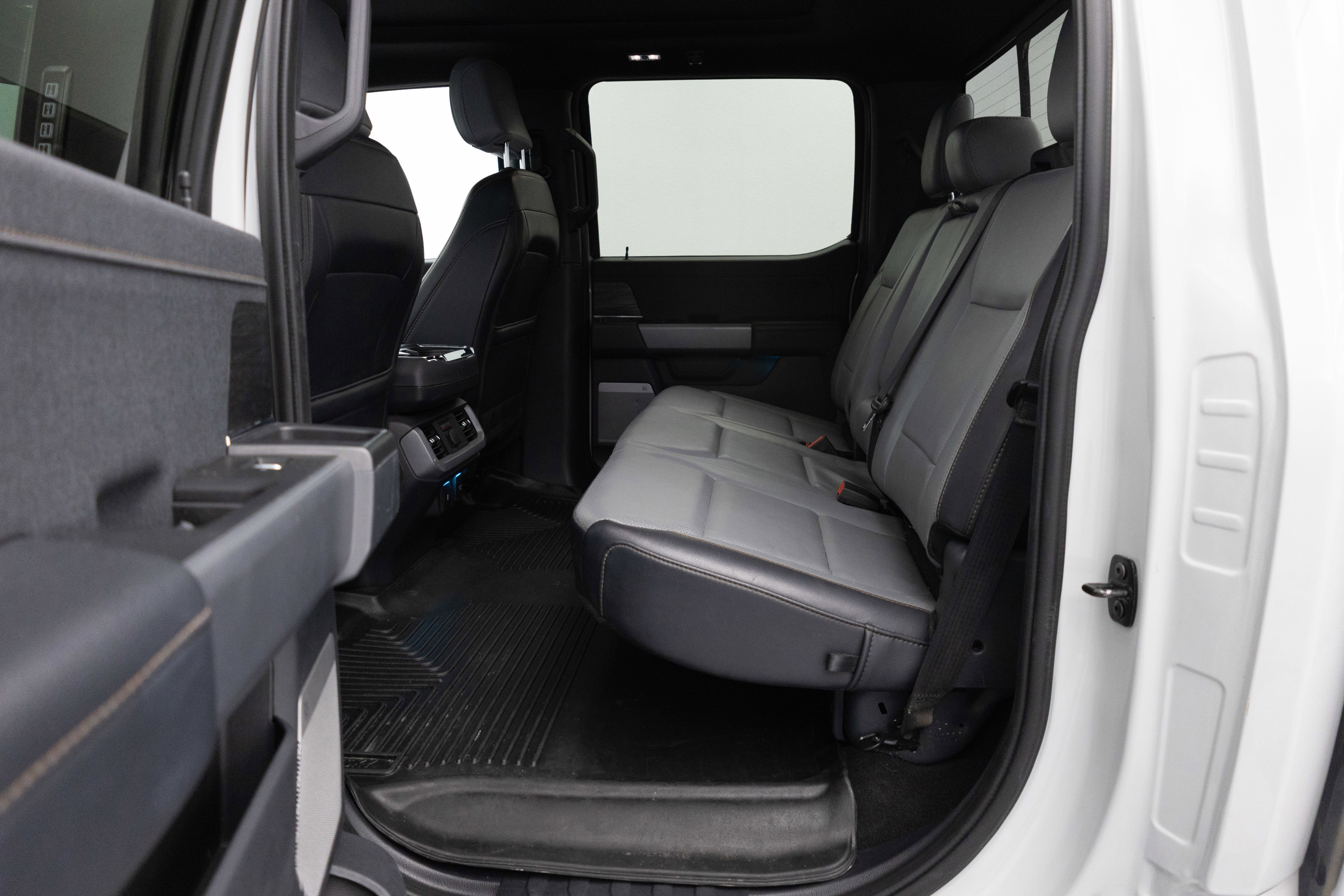 2024 Ford F-150 Lightning Lariat