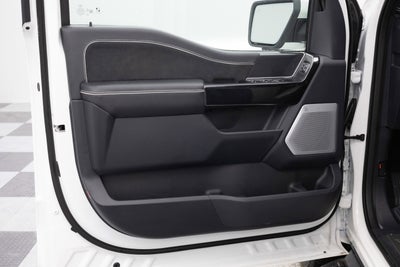 2025 Ford F-150 Lightning Platinum