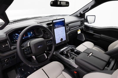 2025 Ford F-150 Lightning Platinum