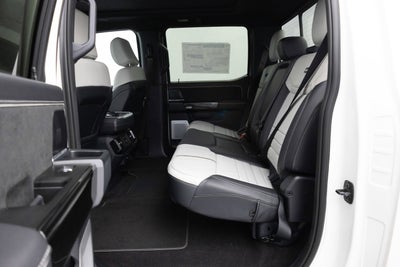 2025 Ford F-150 Lightning Platinum