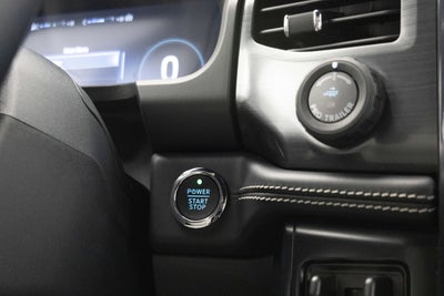 2025 Ford F-150 Lightning Platinum