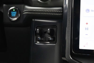 2025 Ford F-150 Lightning Platinum