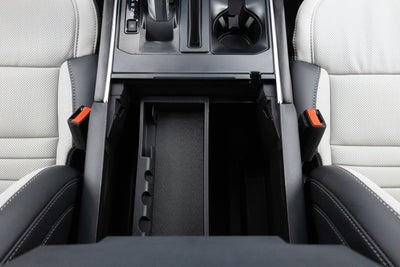 2025 Ford F-150 Lightning Platinum