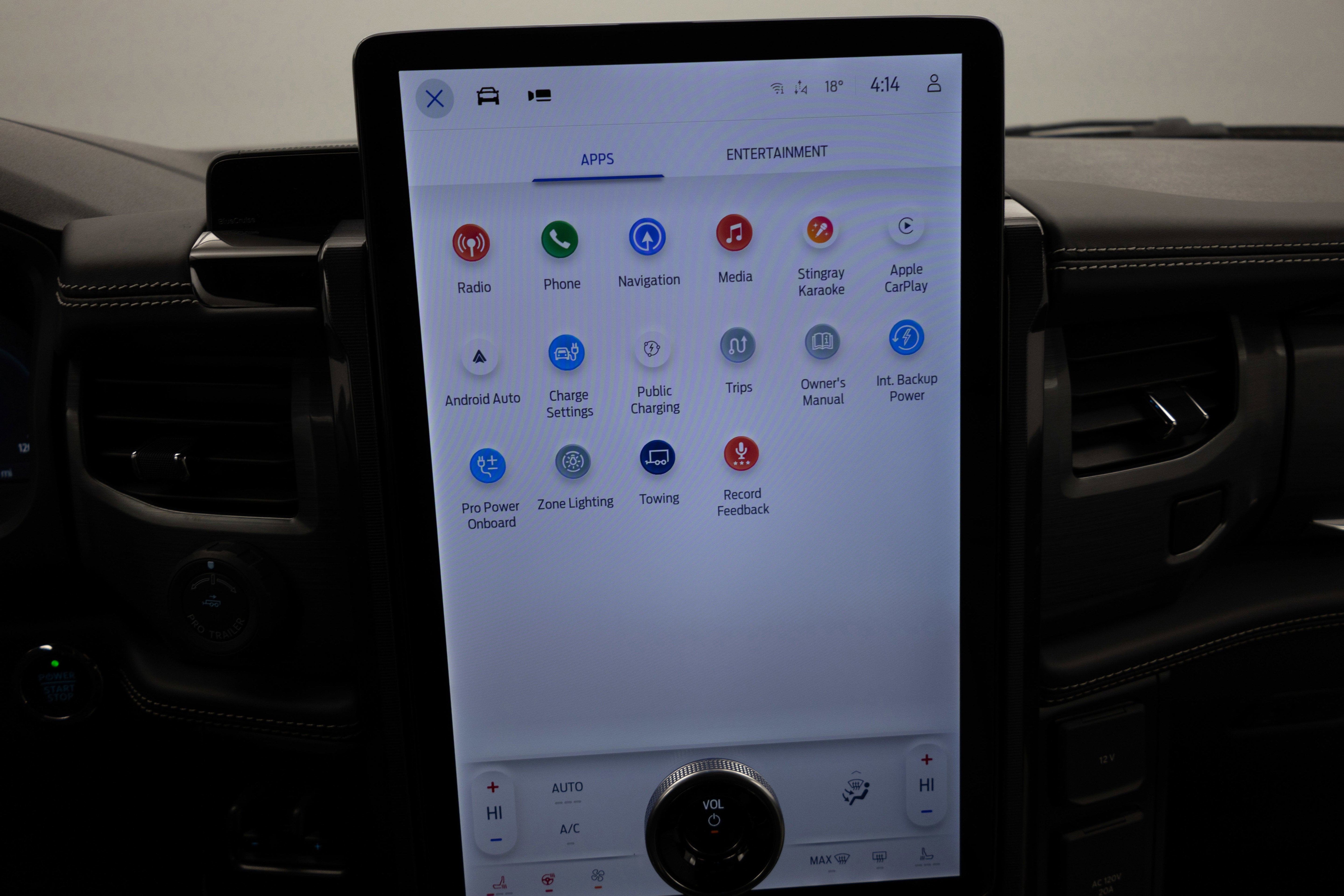 2025 Ford F-150 Lightning Platinum