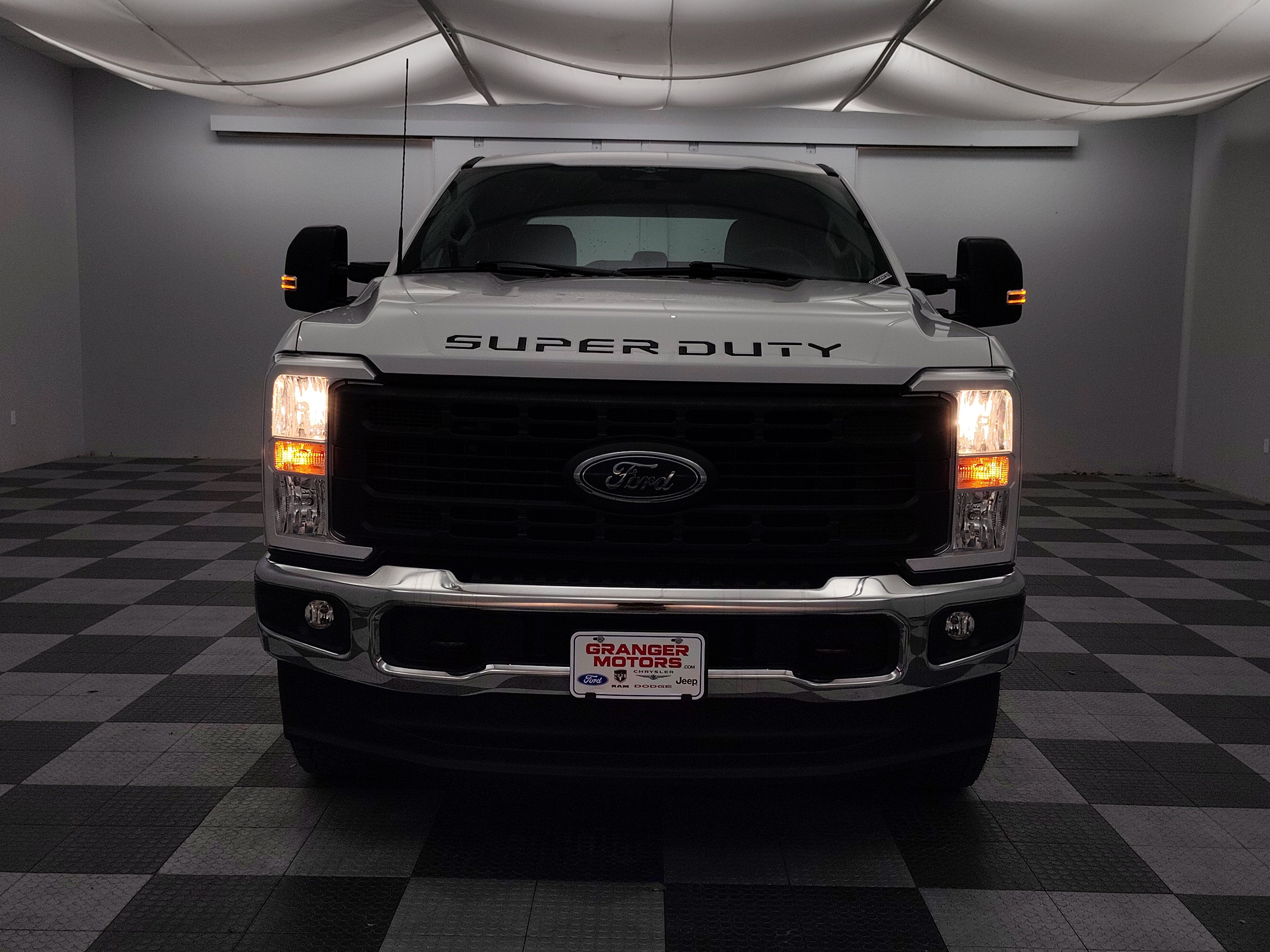2023 Ford F-250 XL