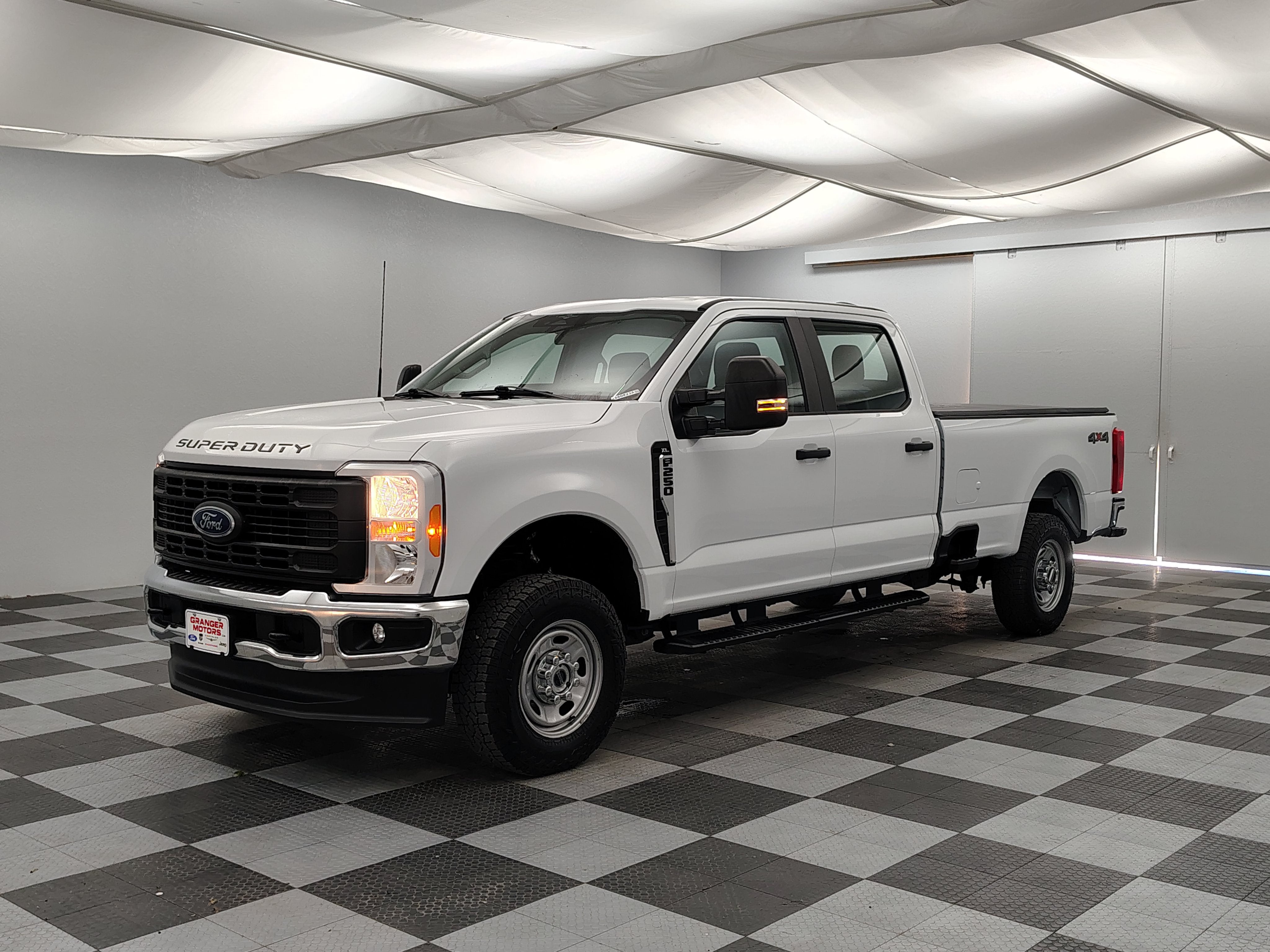 2023 Ford F-250 XL