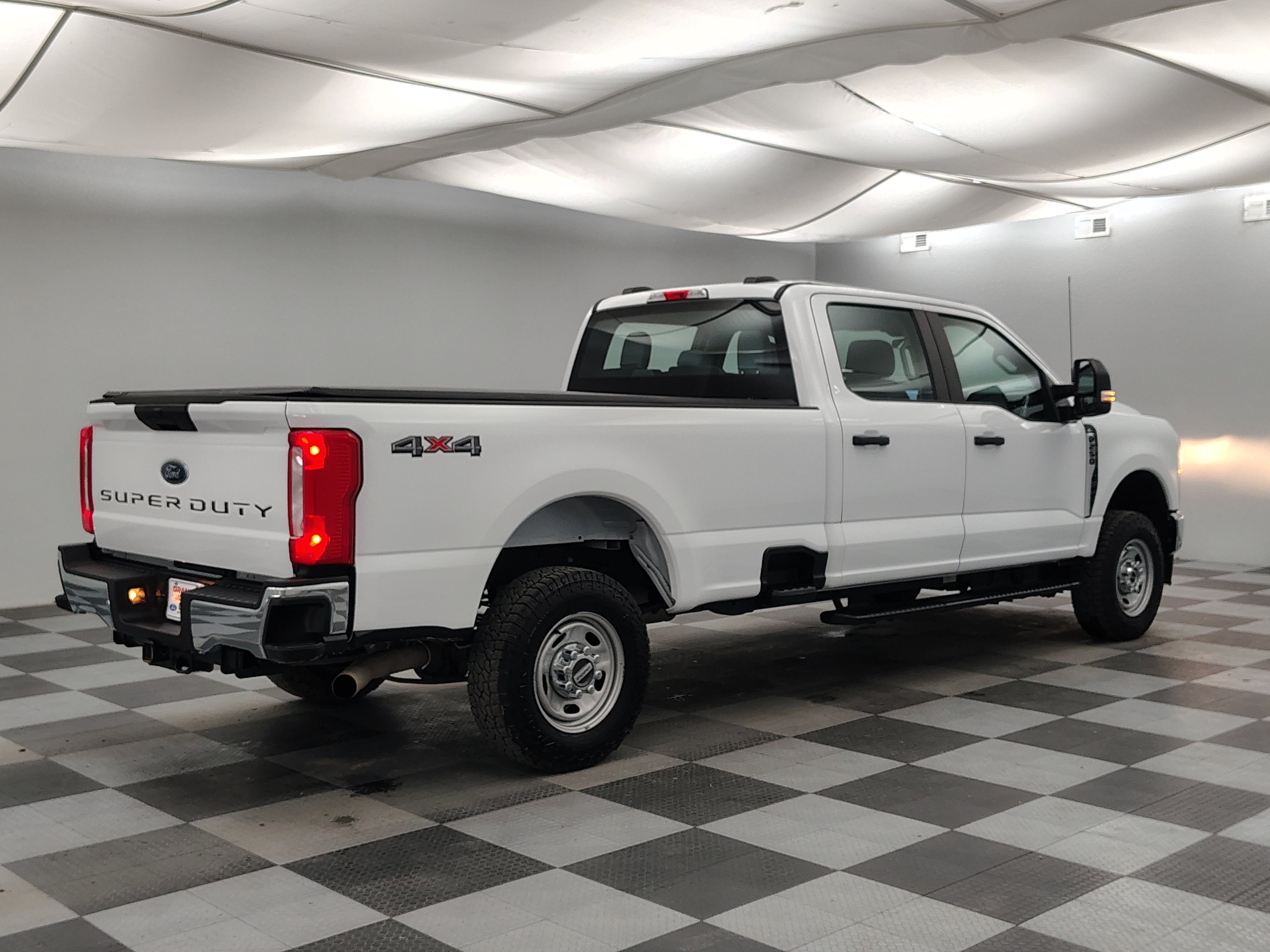 2023 Ford F-250 XL