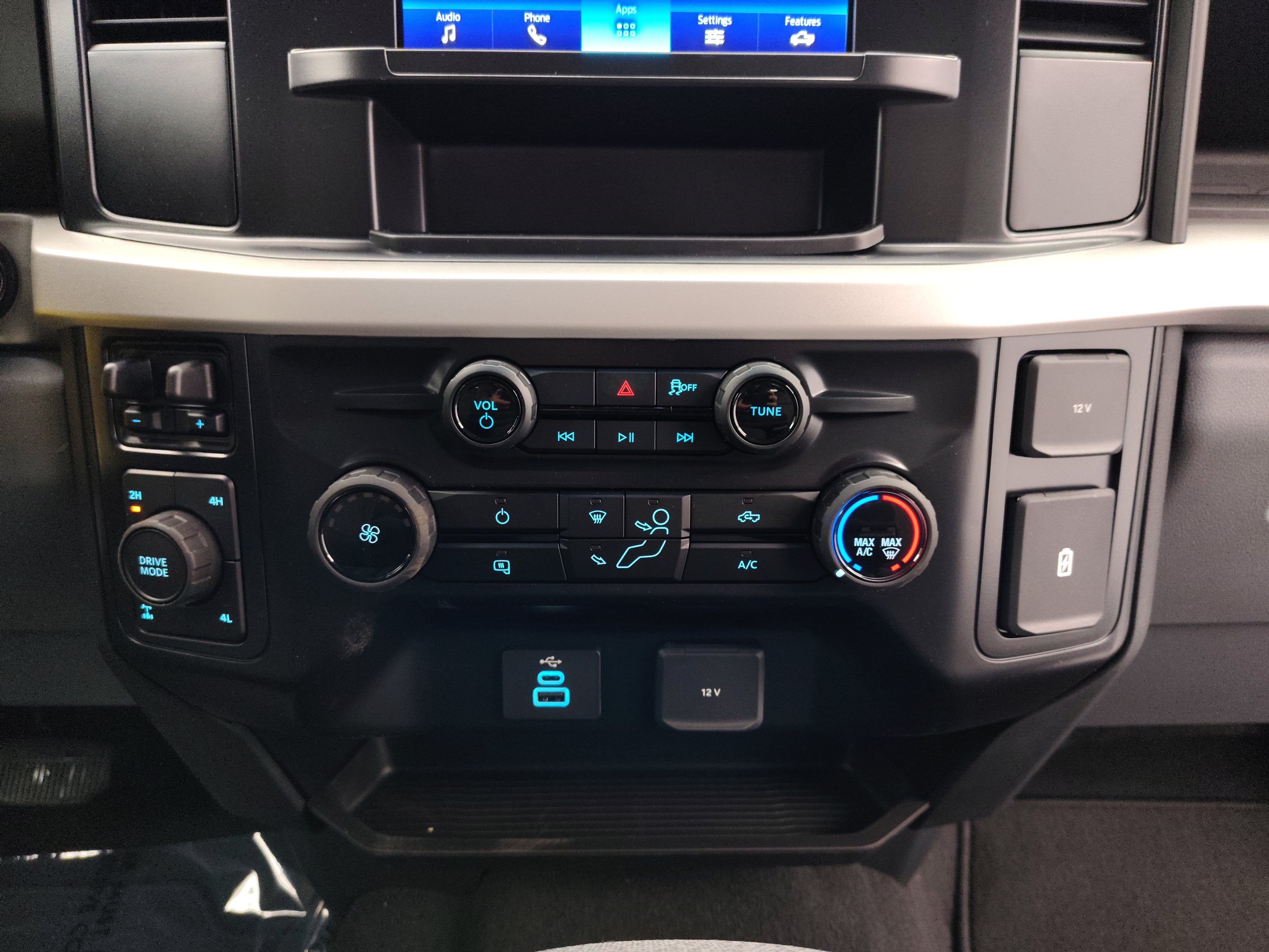 2027 Ford F-250 XL
