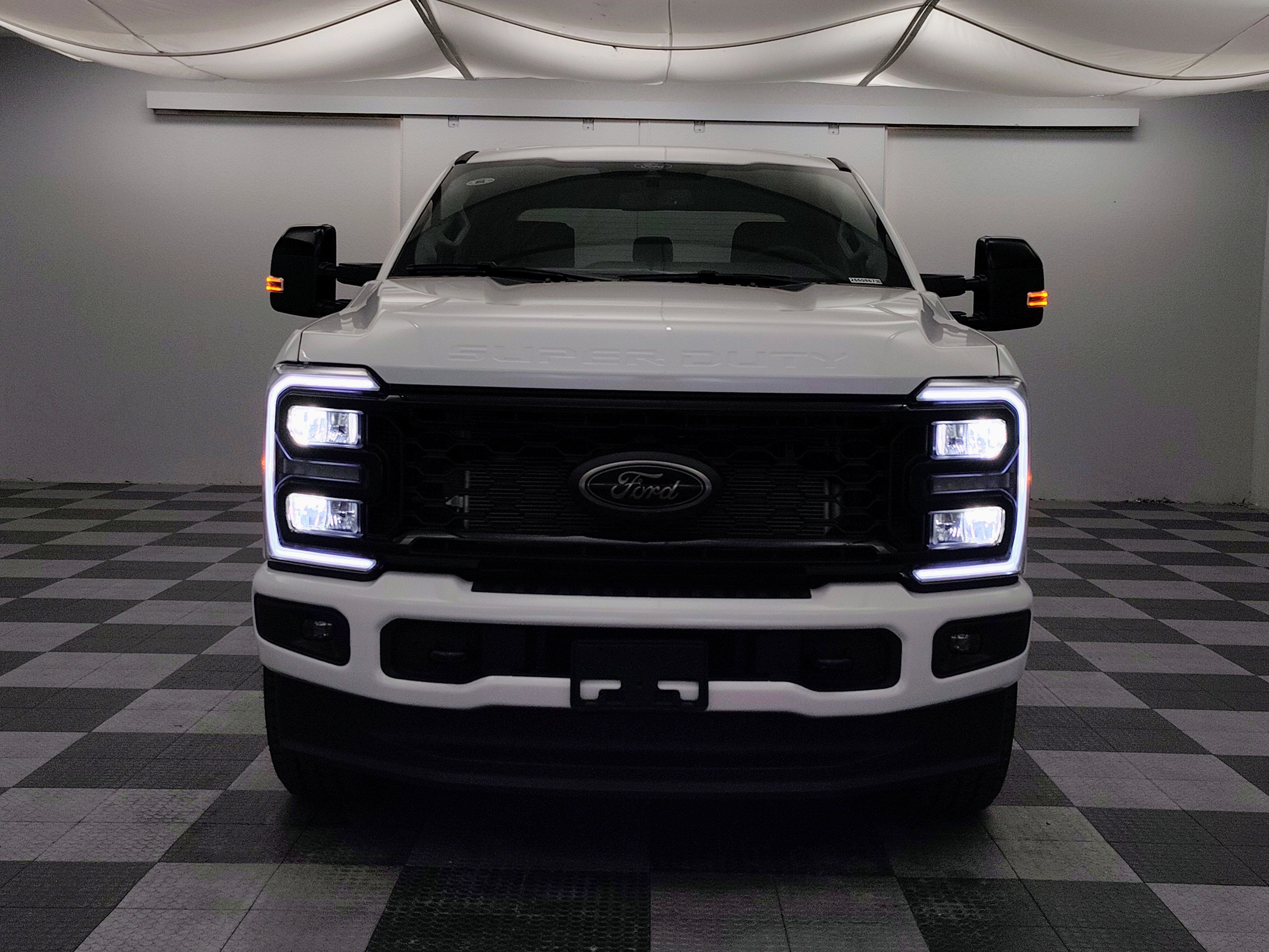 2026 Ford F-250 Lariat
