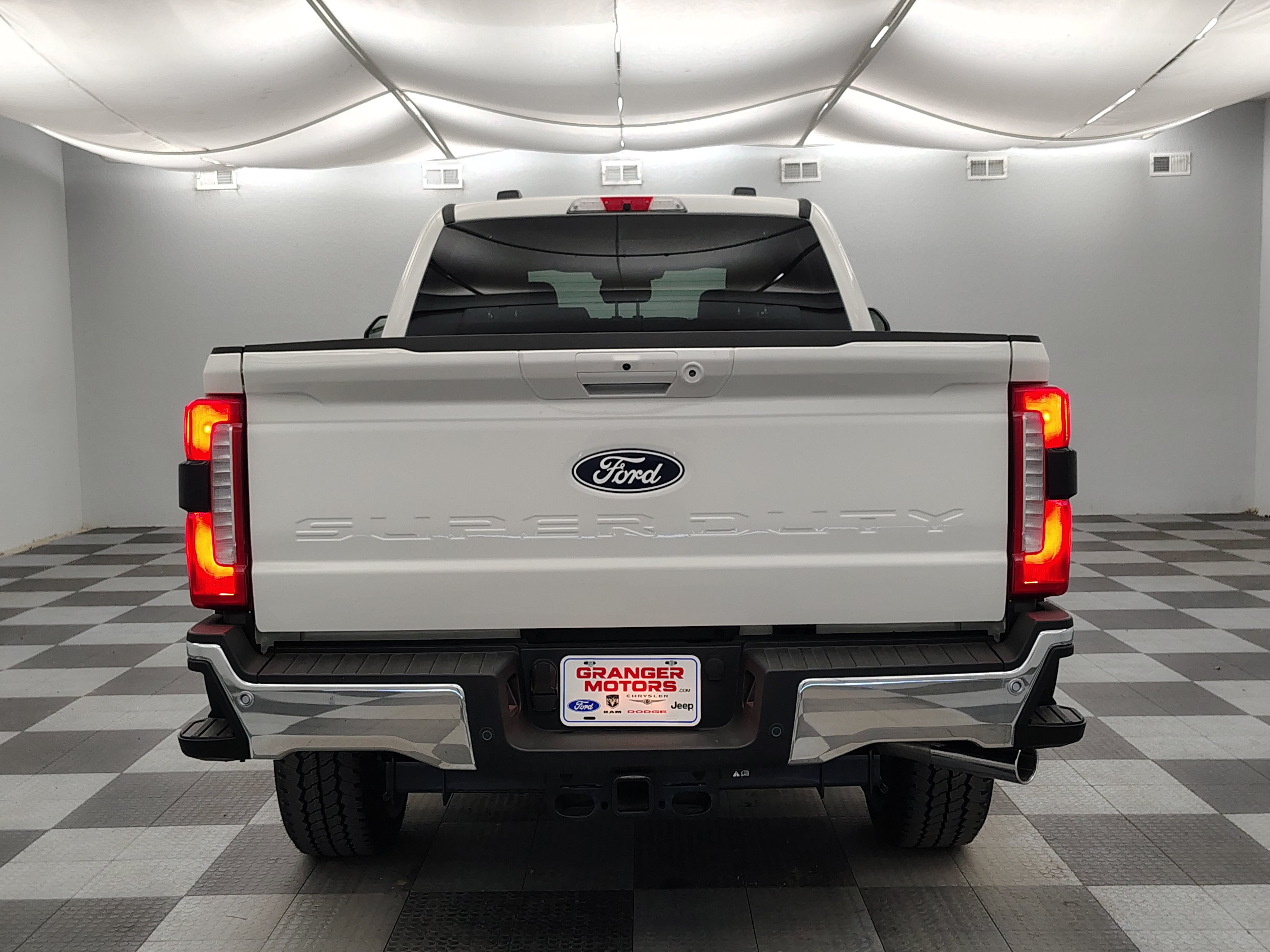 2027 Ford F-250 Lariat