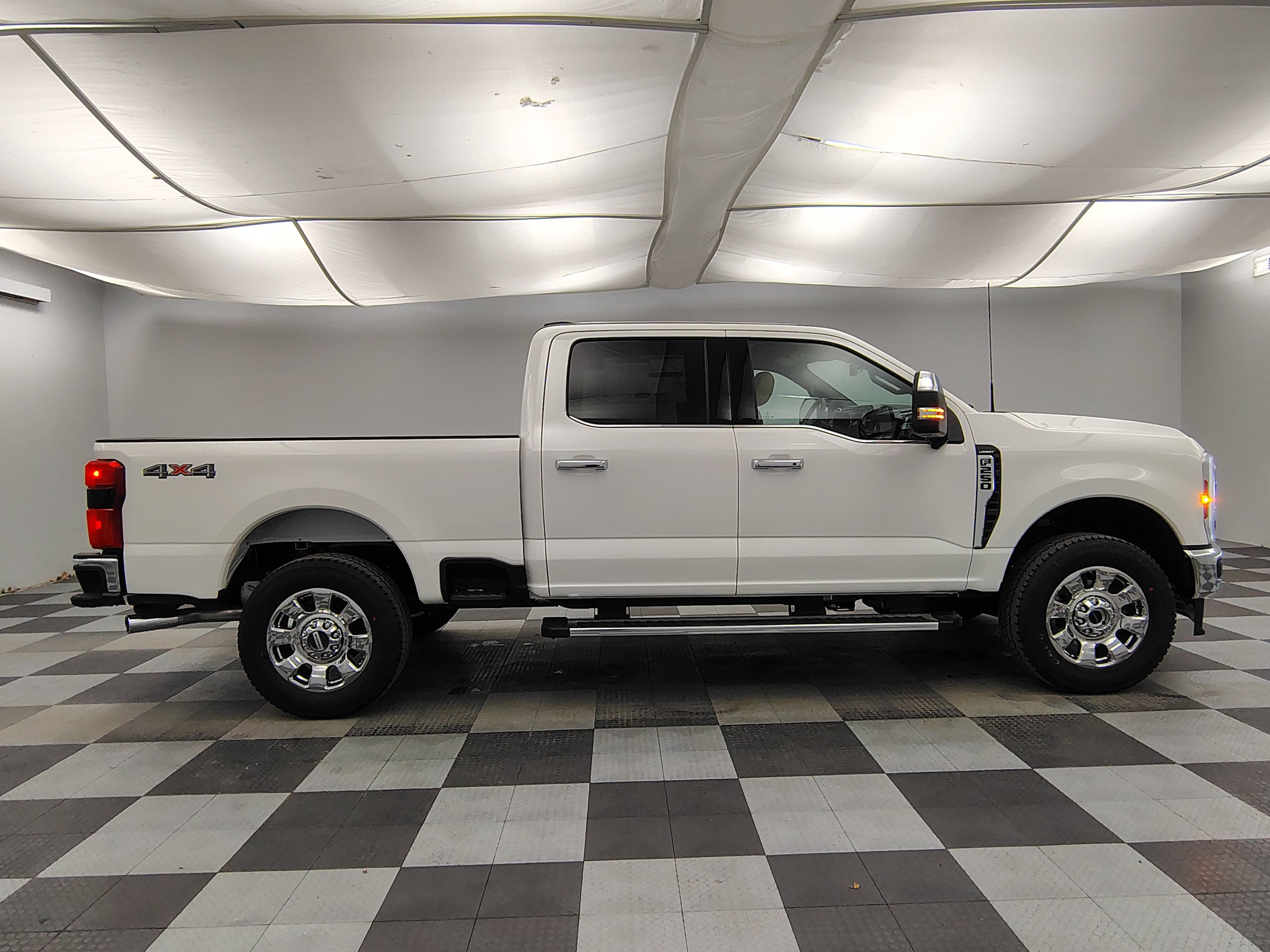 2027 Ford F-250 Lariat