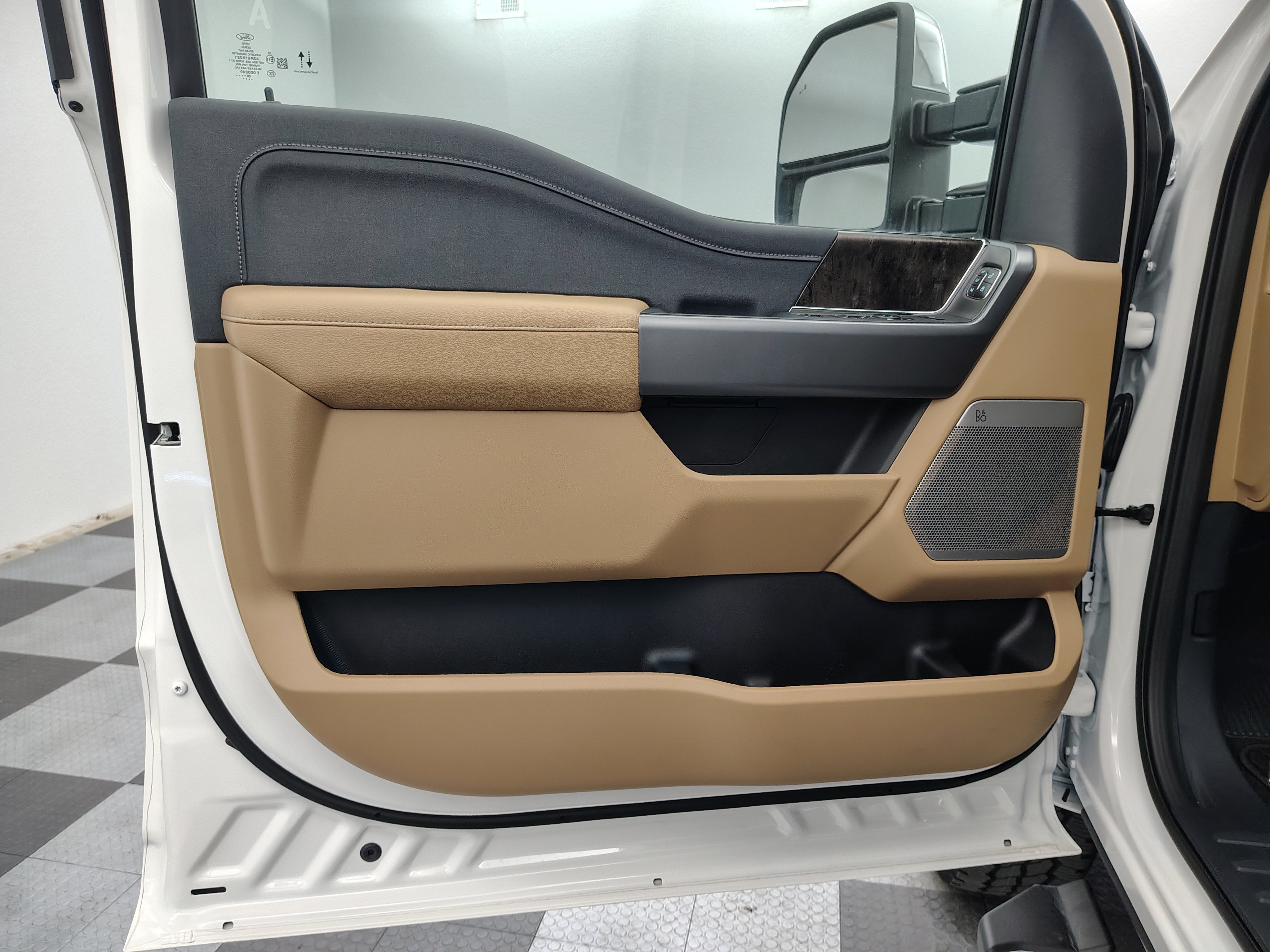 2027 Ford F-250 Lariat