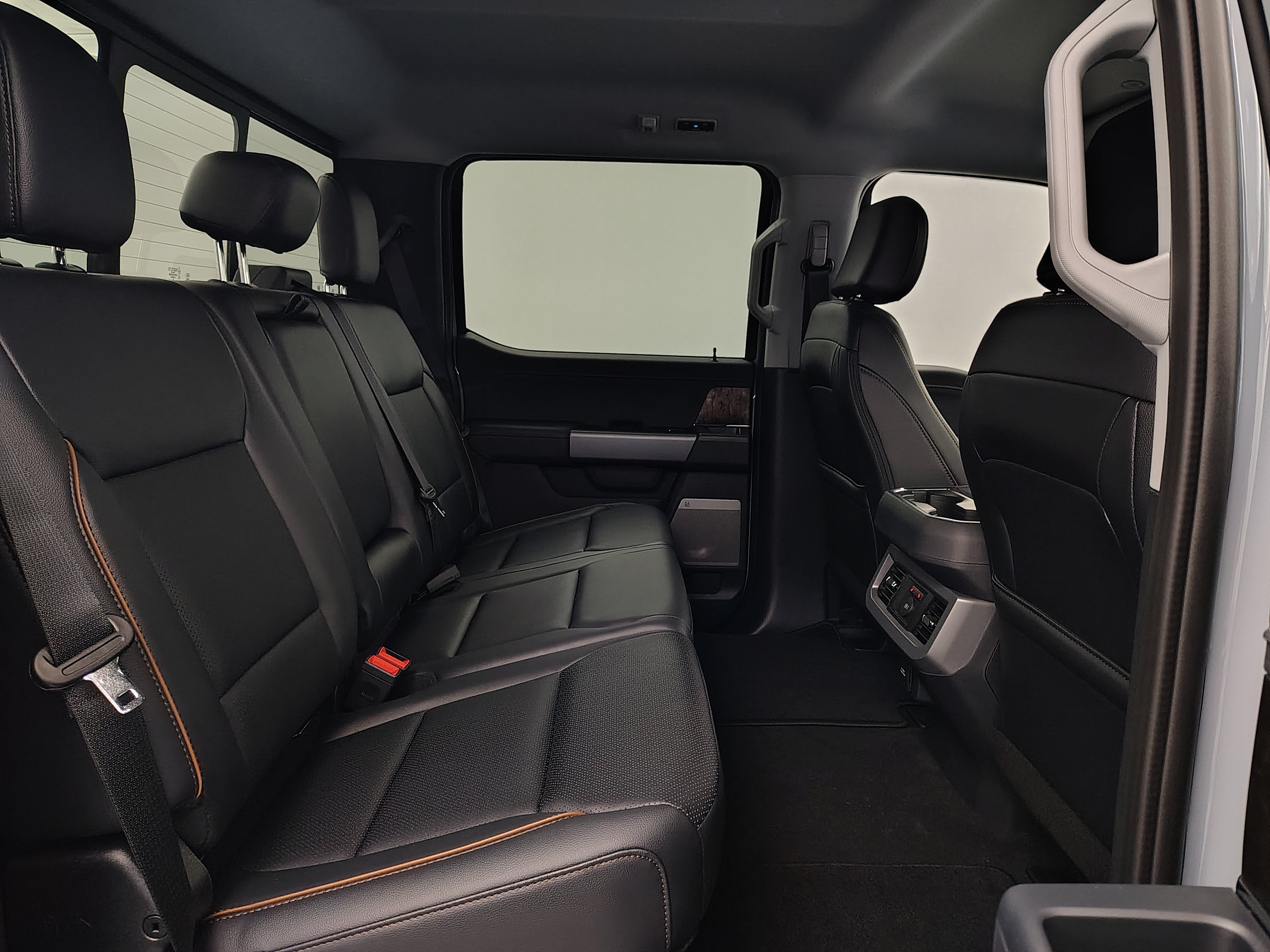 2027 Ford F-250 Lariat