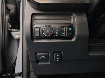 2027 Ford F-250 Lariat