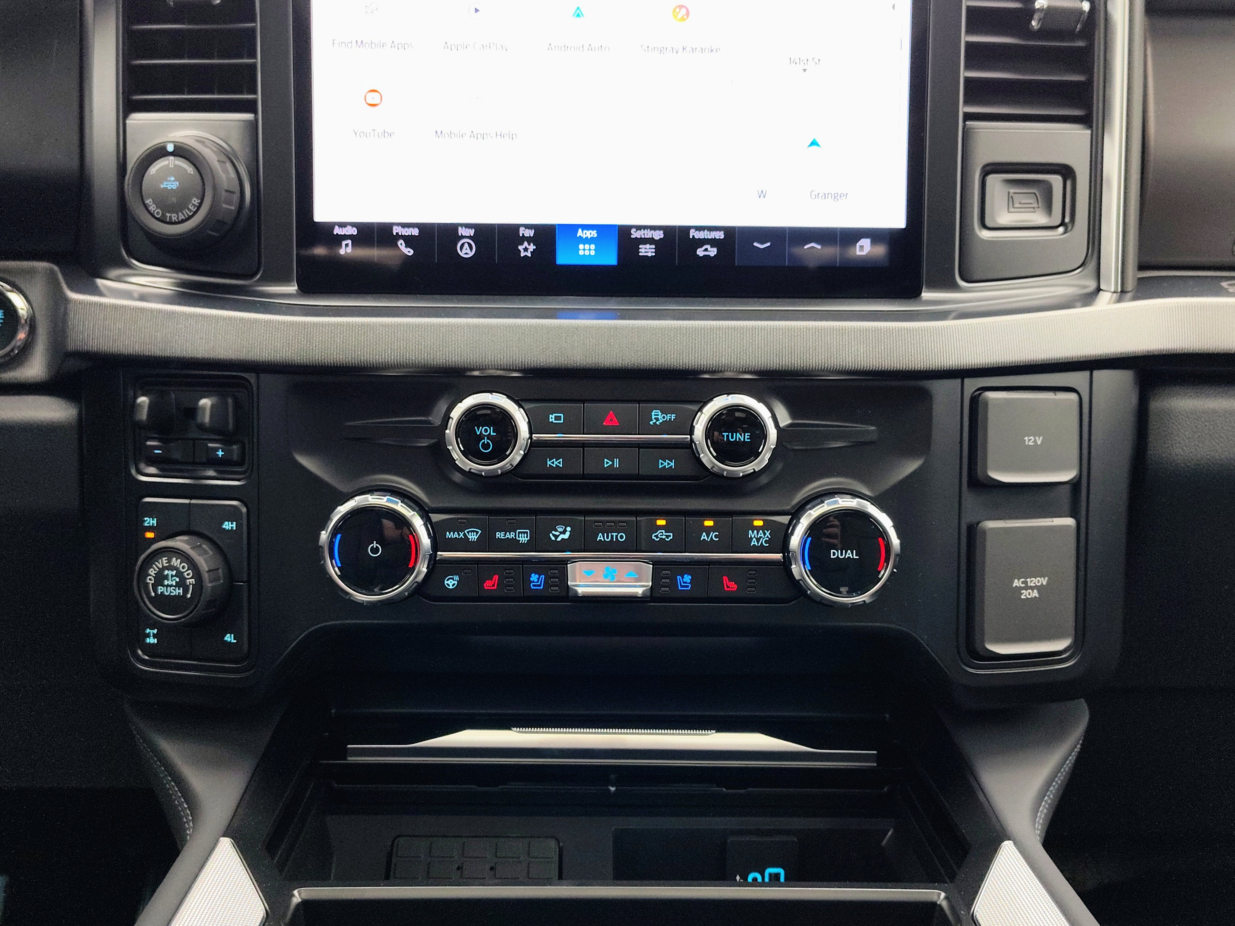 2026 Ford F-250 Platinum