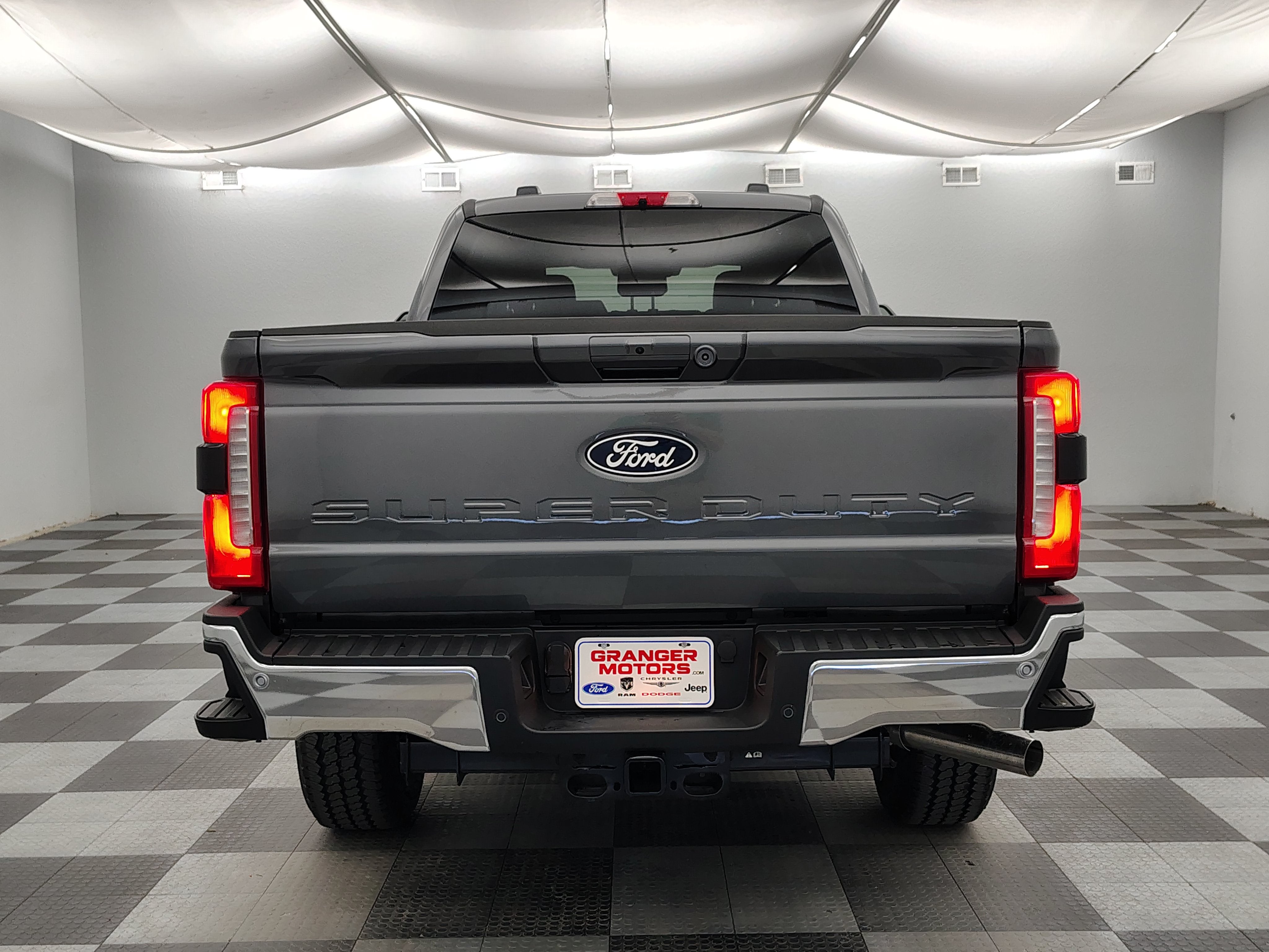 2027 Ford F-250 Lariat